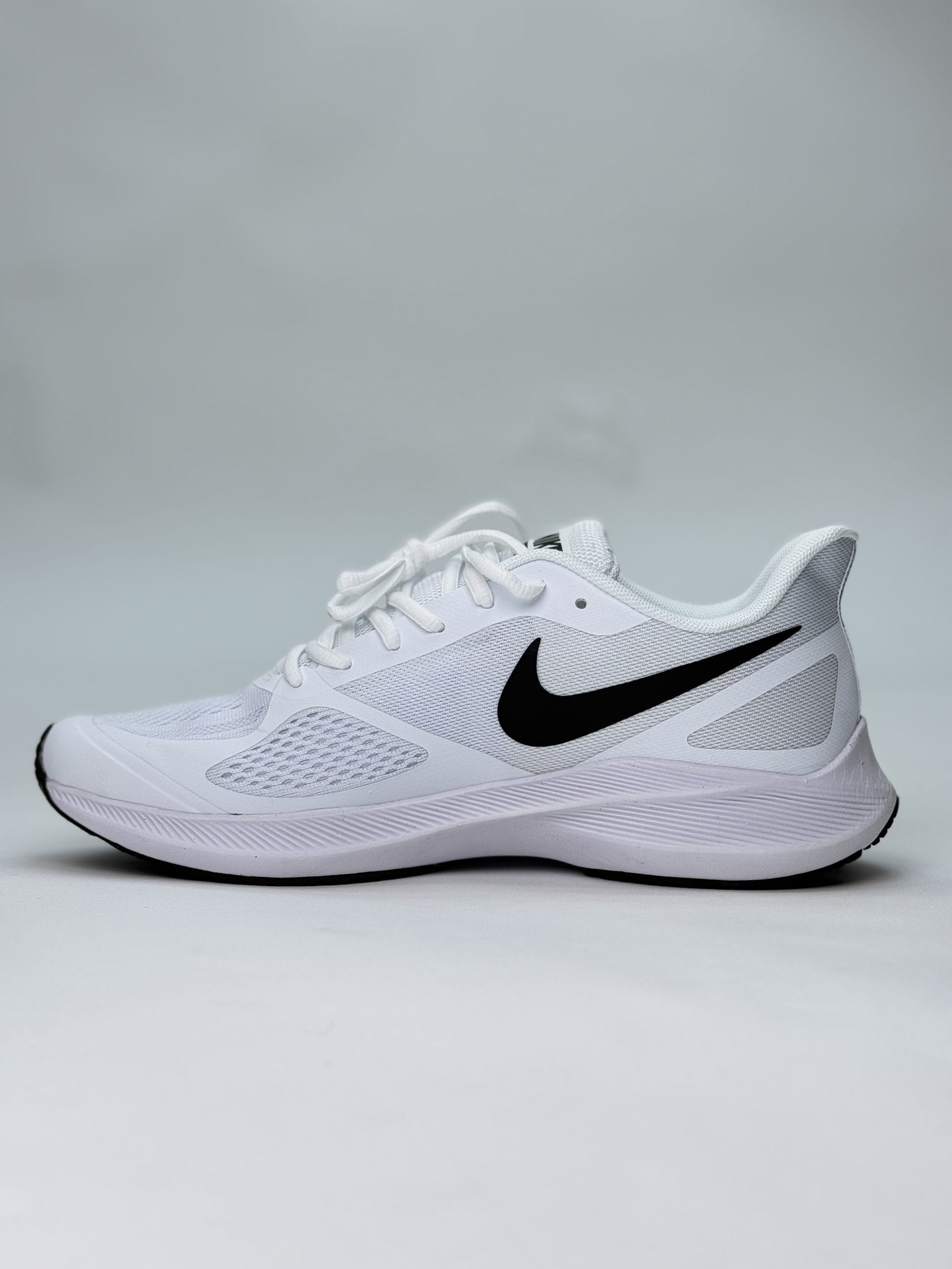 کفش نایک مدل گاید 7X سفید