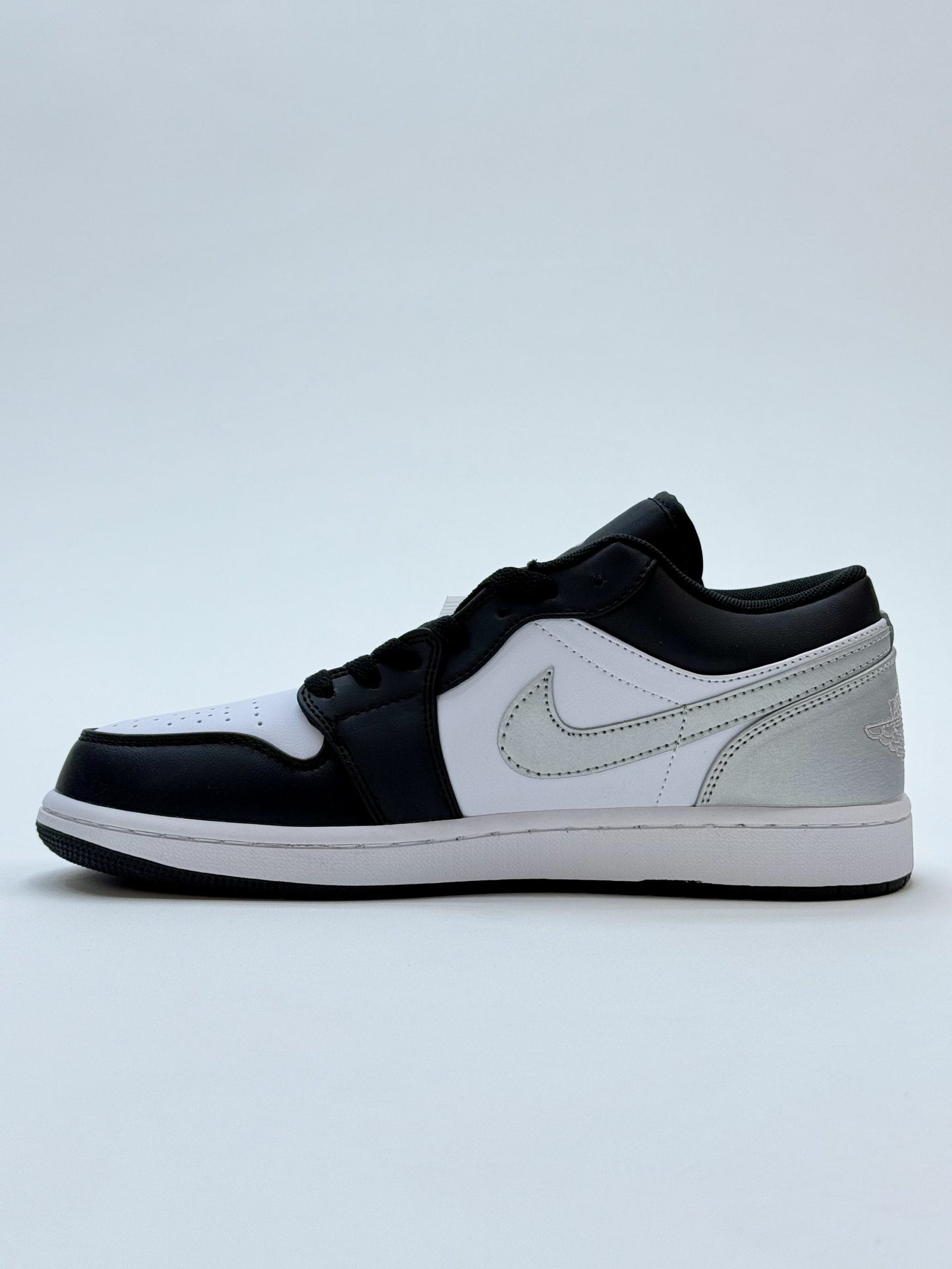 کفش نایک جردن وان مشکی نقره ای