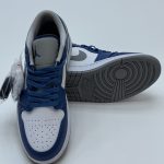 کفش نایک ایرجردن آبی کاربنی خاکستری