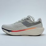 کفش نیوبالانس ۱۰۸۰ طوسی