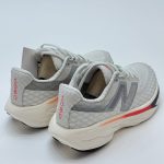 کفش نیوبالانس ۱۰۸۰ طوسی